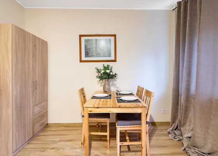 Citystay Cozy In Przymorze アパート グダニスク